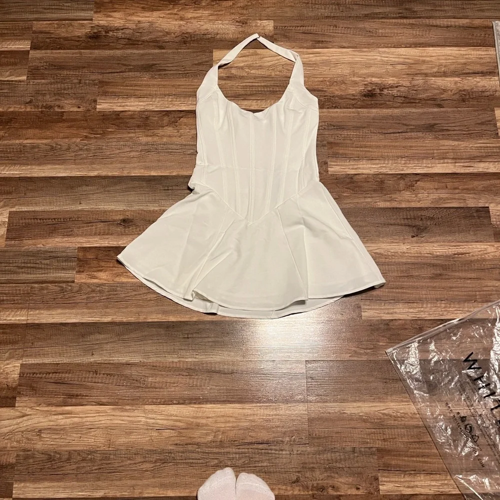 White Fox Boutique White Mini Dress - Picture 4 of 6